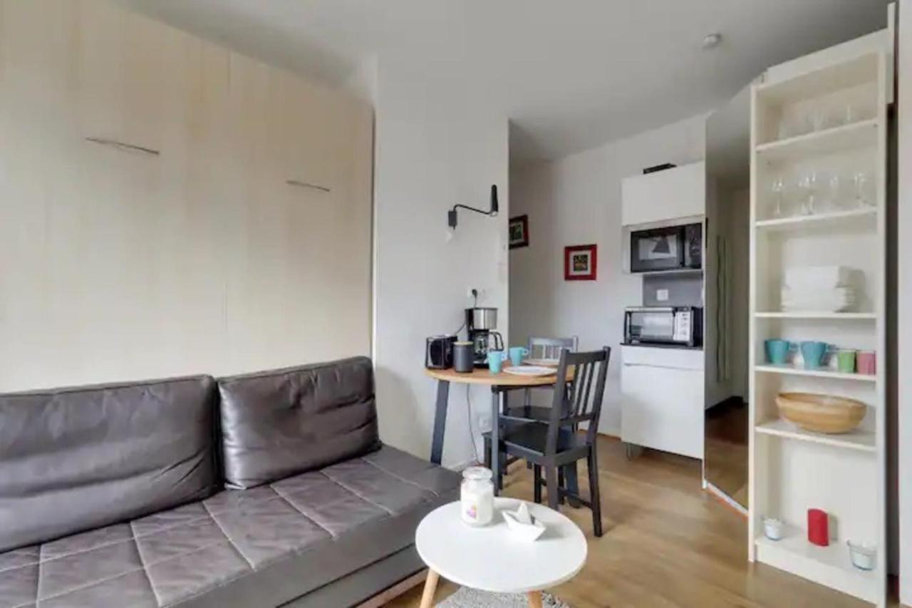 Bright Apartment With Large Terrace น็องต์ ภายนอก รูปภาพ